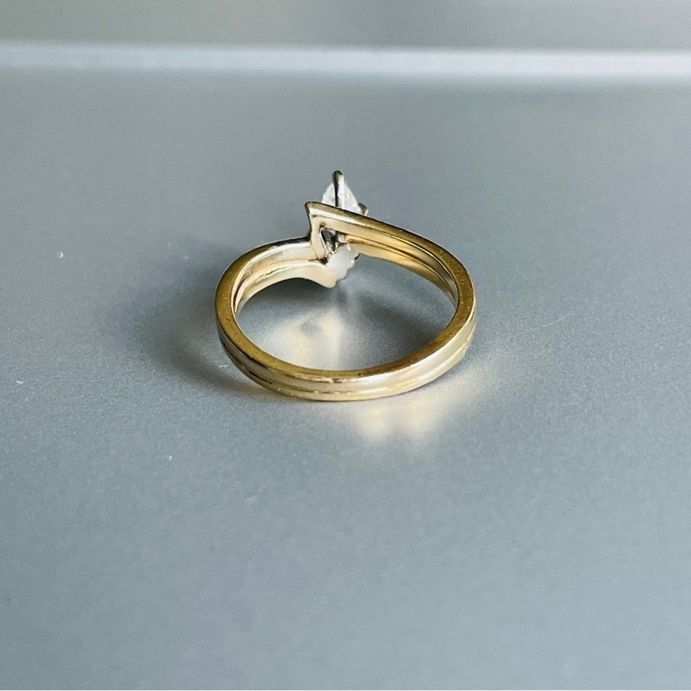 Estate Genuine Diamond Marquise Cut 10k Gold Double Band Ring Circa 1970 - Picture 10 of 13
